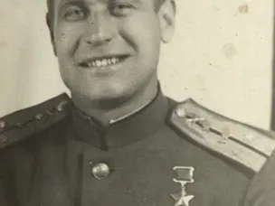 К 110-летию со дня рождения А.Т. Муравьева, Героя Советского Союза (по документам ГОПАНО)